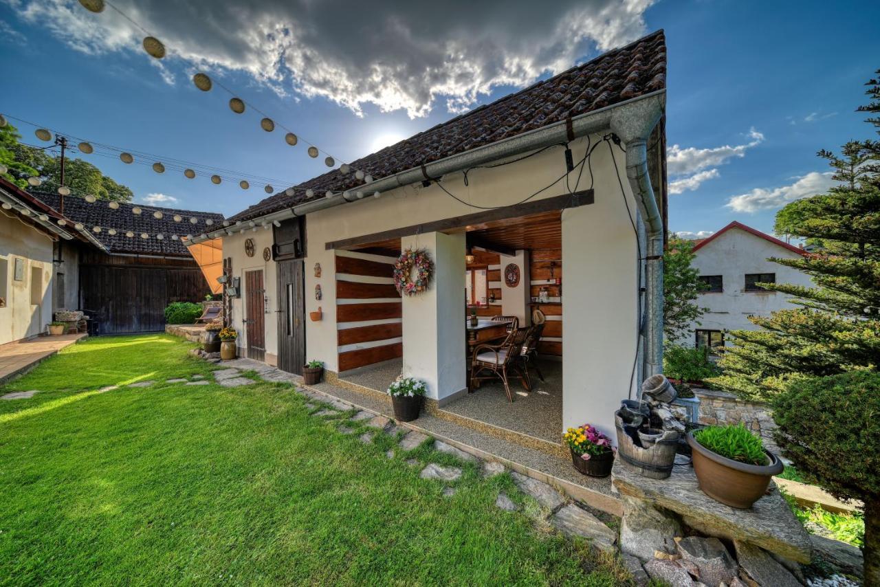 Villa Chaloupka U Potoka Kutná Hora Exterior foto